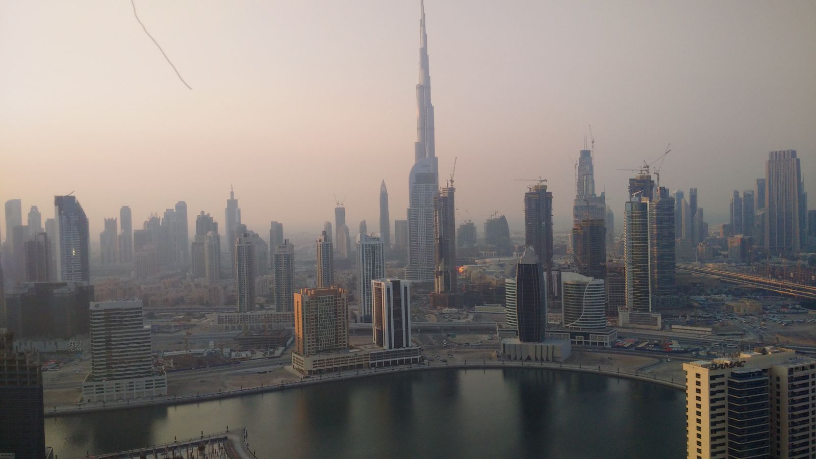 Вид из окна Tower B at Damac Towers by Paramount in Dubai