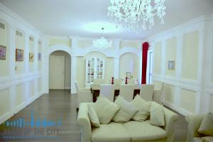 Living room in holiday apartment for rent at Sadaf JBR Dubai