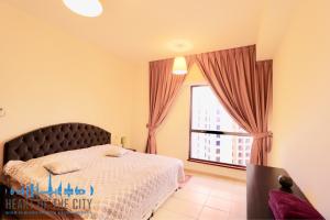 Bedroom in Holiday Apartment in Sadaf JBR