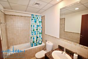 Bathroom in apartment for short-term rent in sadaf jbr dubai