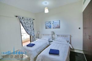 Bedroom in apartment for short-term rent in sadaf jbr dubai