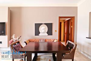 Dining Area in Holiday apartment in Fairmont Palm Jumeirah Dubai