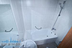 Bathroom in Apartment for rent in Emirates Garden 2-Magnolia 1 in JVC Dubai