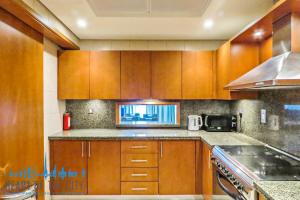Kitchen in Apartment for sale in Al Fattan Marine Towers in JBR Dubai