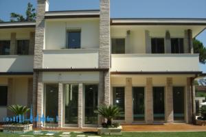 Villa for rent in Forte dei Marmi