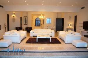 Living Room in Holiday Villa in Cannes