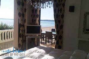 Holiday Villa 